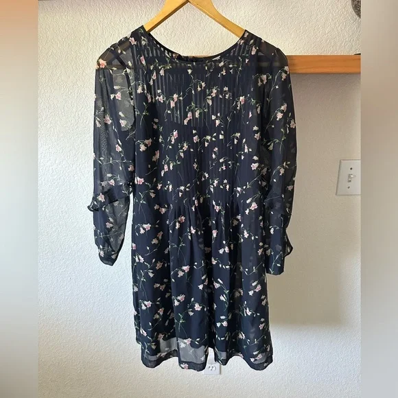 Club Monaco Silk Catira Floral Pleated Mini Dress Navy Size 0 - Picture 2 of 5